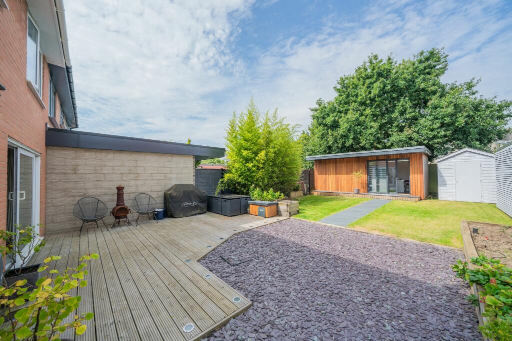 Additional image 26 of Meadowland, Christchurch, BH23
