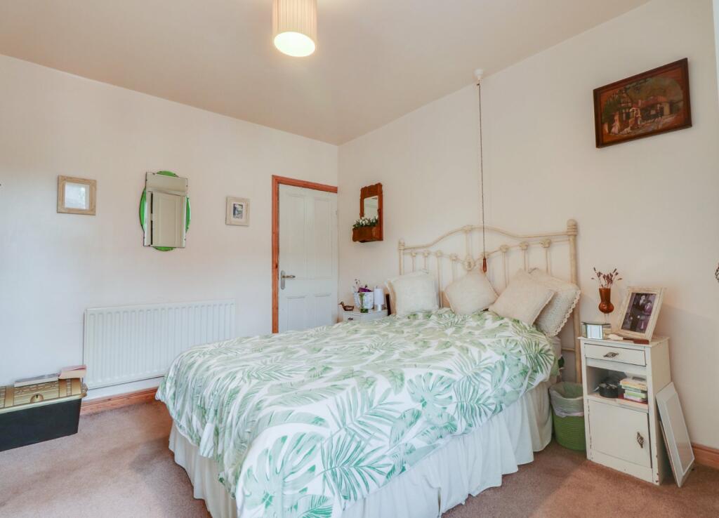 Additional image 4 of Ashgrove, Greengates, Bradford, West Yorkshire, BD10