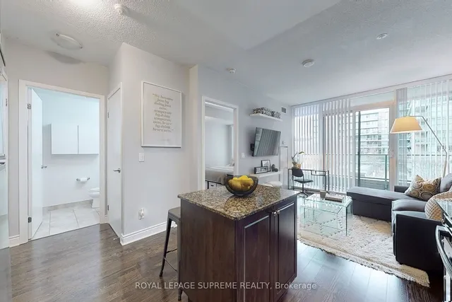 Additional image 16 of 215 Fort York Blvd Unit 314