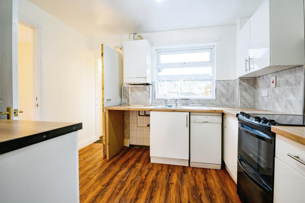 Additional image 8 of Thrush Avenue, Farnworth, Bolton, Greater Manchester, BL4