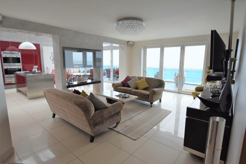Additional image 6 of STUNNING BEACH HOUSE