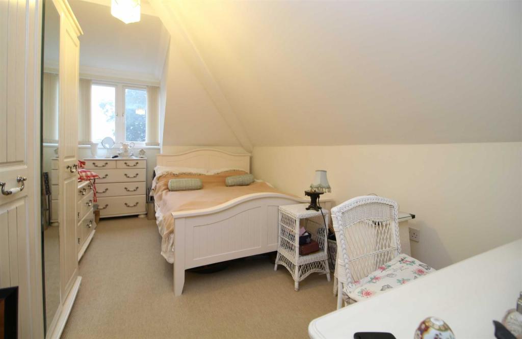 Additional image 7 of Becton Lane, Barton On Sea, Hampshire, BH25