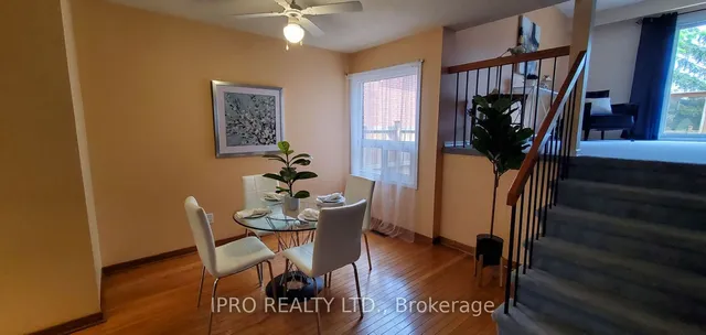 Additional image 12 of 12 Simmons Blvd