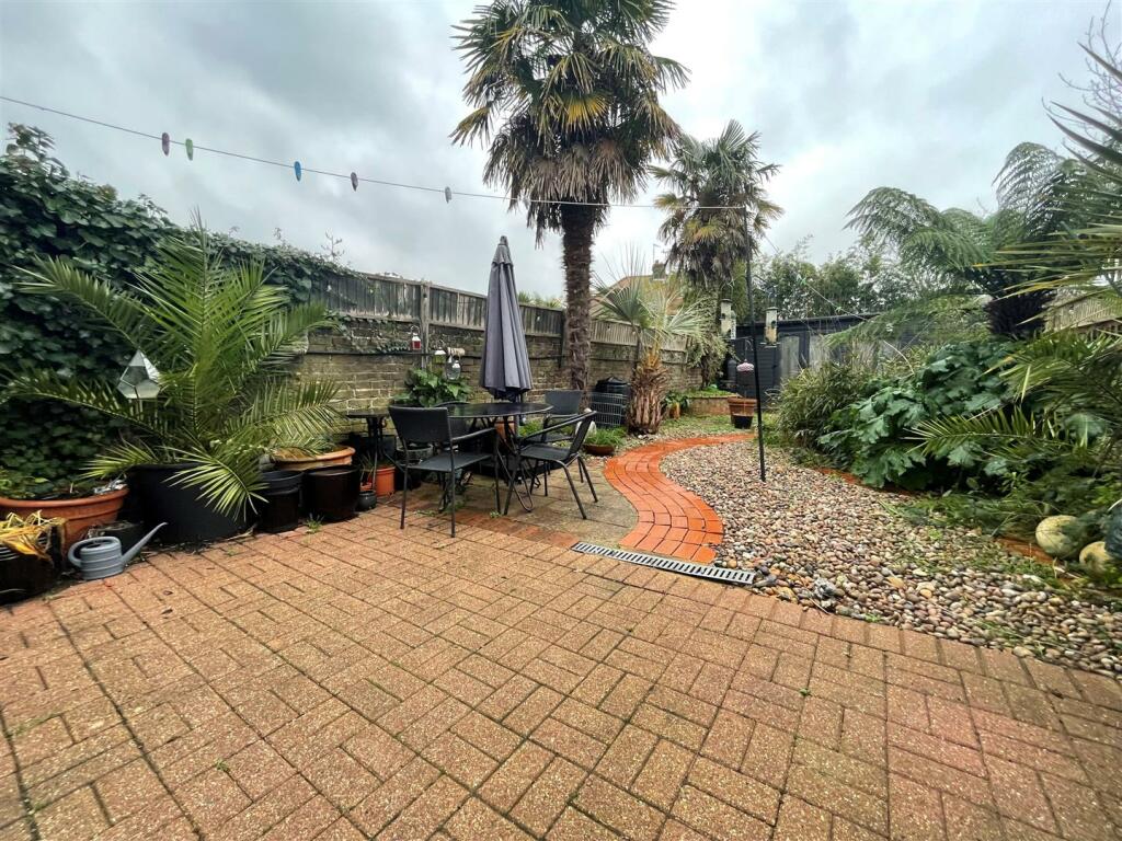 Additional image 14 of Woodlea Road, Worthing