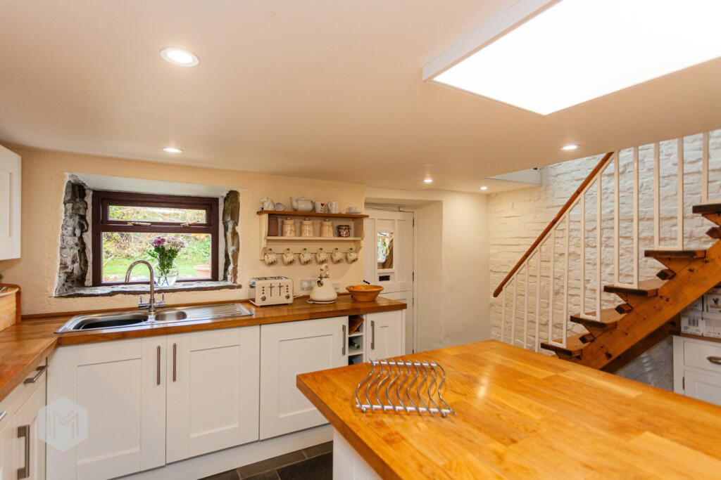 Additional image 10 of Heyhead Cottages, Harwood, Bolton, BL2 4LS