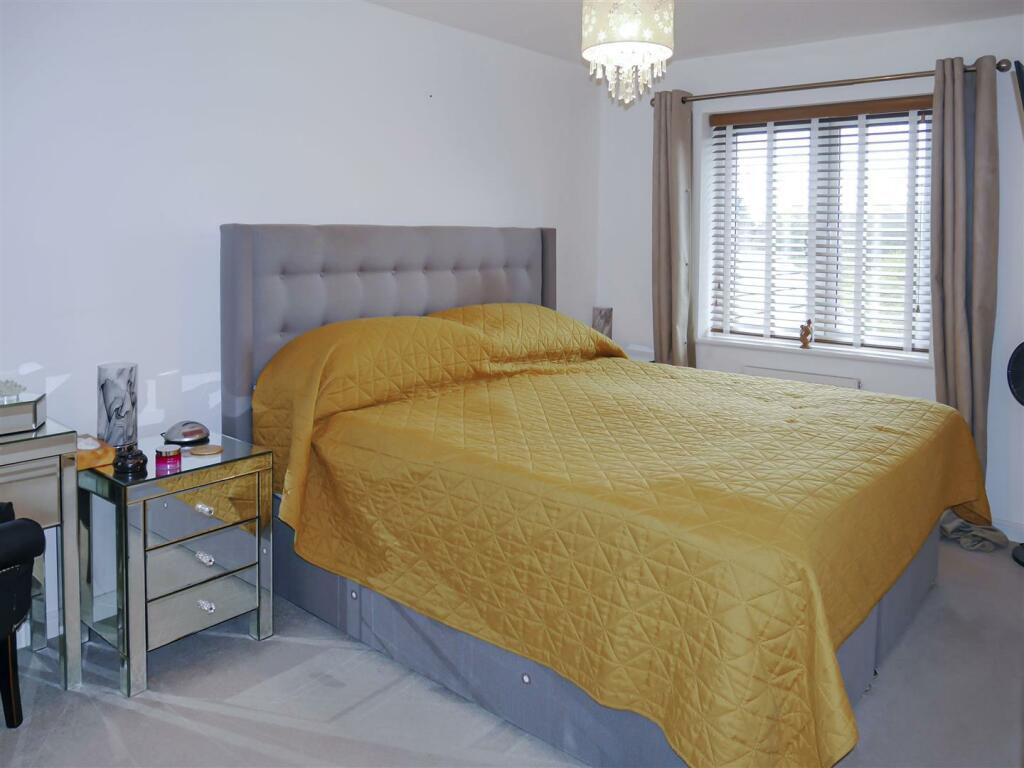 Additional image 7 of Ernest Fitches Way, Littlehampton