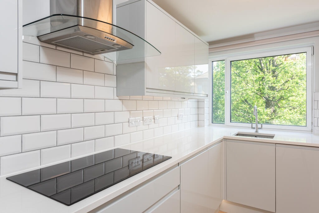 Additional image 5 of Eaton Manor, The Drive, East Sussex