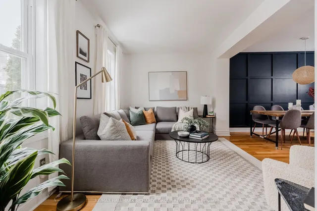 Additional image 4 of 398 Coxwell Ave