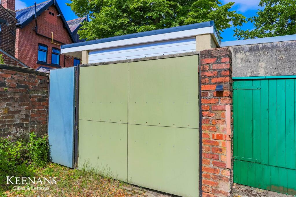 Additional image 31 of Tottington Road, Bury