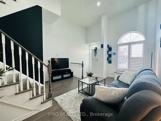 Additional image 8 of 83 Mondeo Dr Unit 293