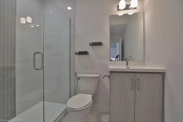 Additional image 17 of 1 Redfern Ave Unit 118