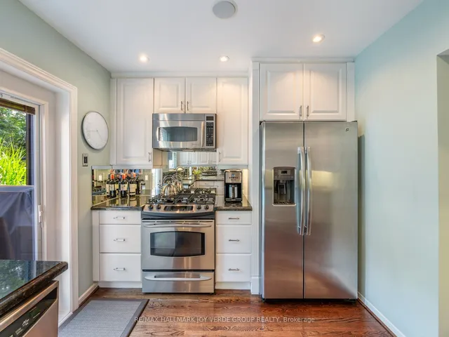 Additional image 16 of 105 Rykert Cres