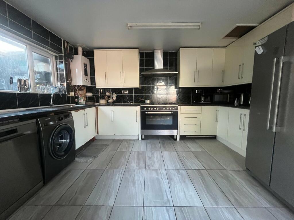 Additional image 2 of Clunton Avenue, Bolton, BL3