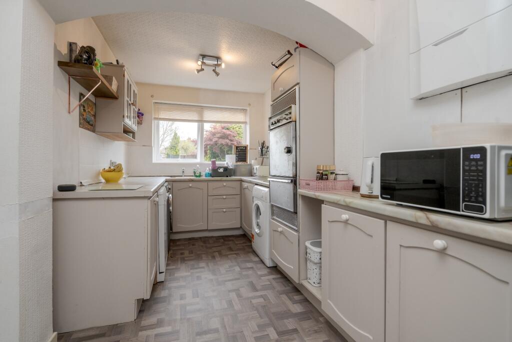 Additional image 7 of Spacious 3 Bedroom House with Large Rear Garden on Butterfield Road, Over Hulton, Lancashire