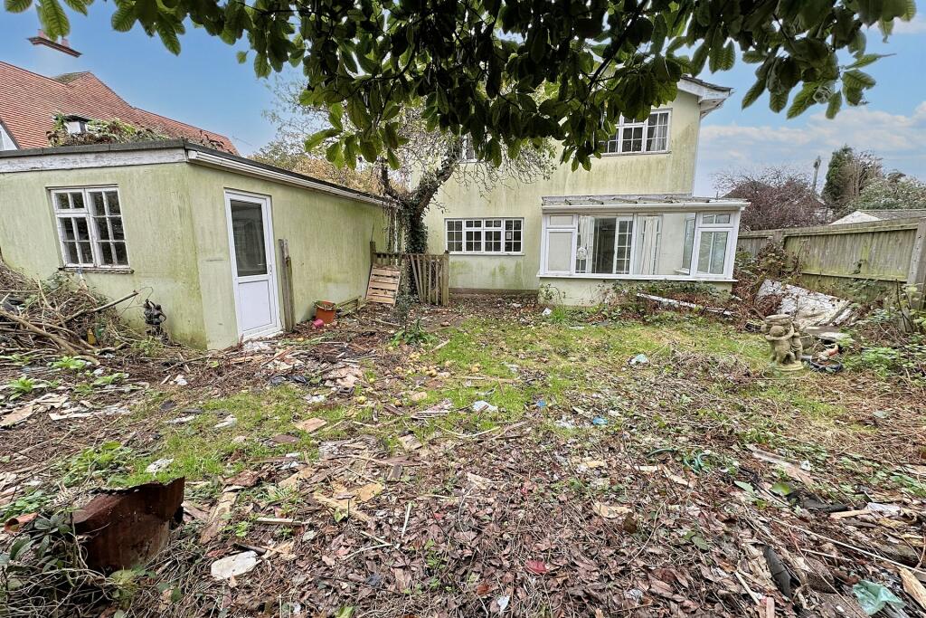 Additional image 7 of Queens Park