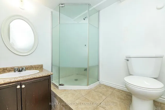 Additional image 31 of 43 Goldenlight Circ