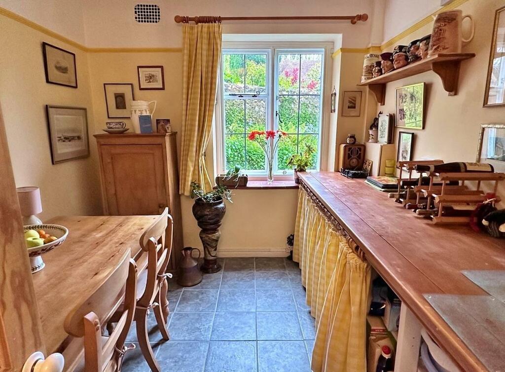 Additional image 11 of Manor Way, Ratton, Eastbourne