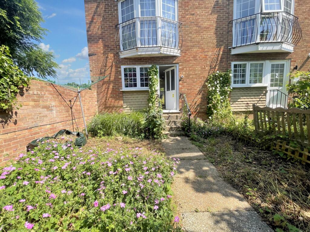 Additional image 19 of Robin Dene, Brighton