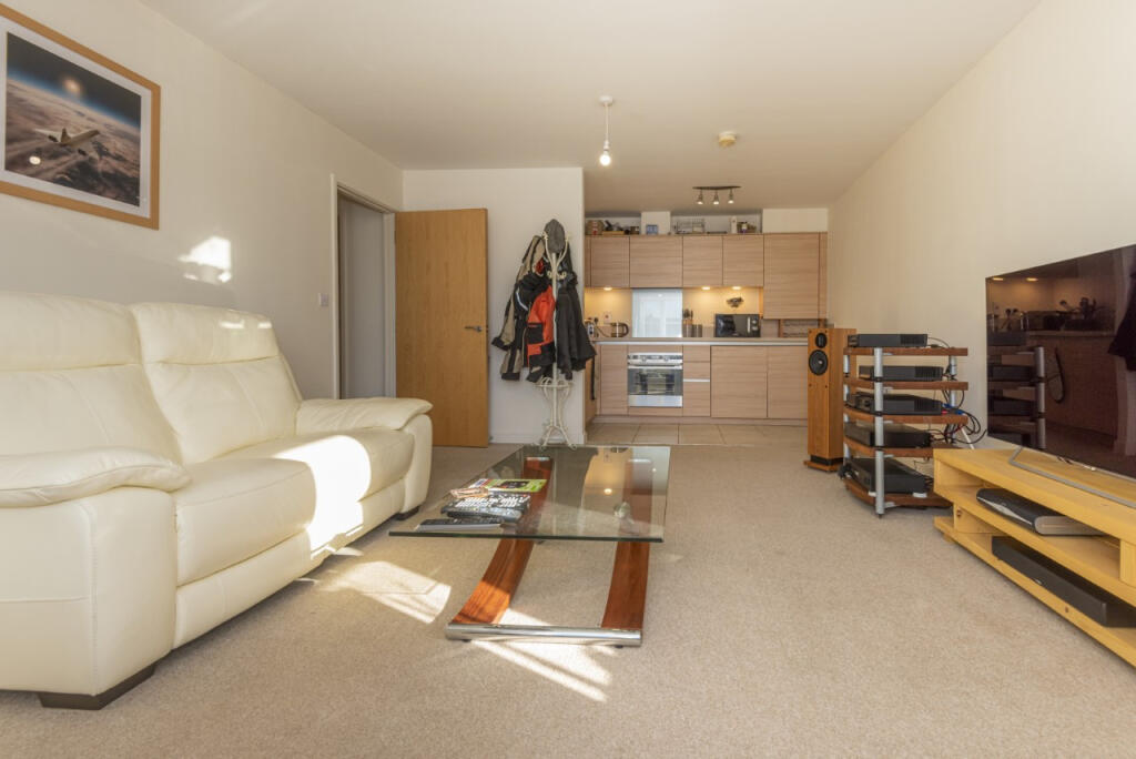 Additional image 5 of Aspen Court, 40 St. Botolphs Road, Worthing, West Sussex, BN11