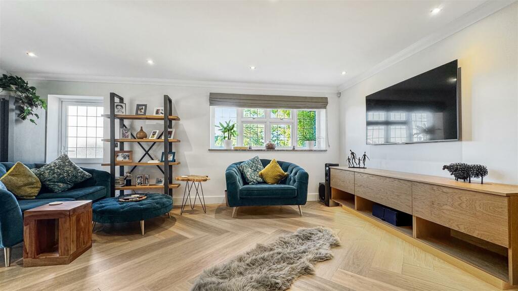 Additional image 4 of De Redvers Road, Lower Parkstone