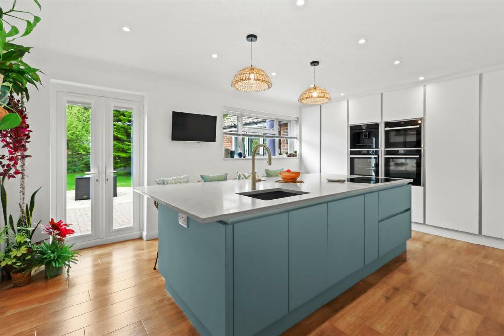 Additional image 27 of Carlton Close, Seaford