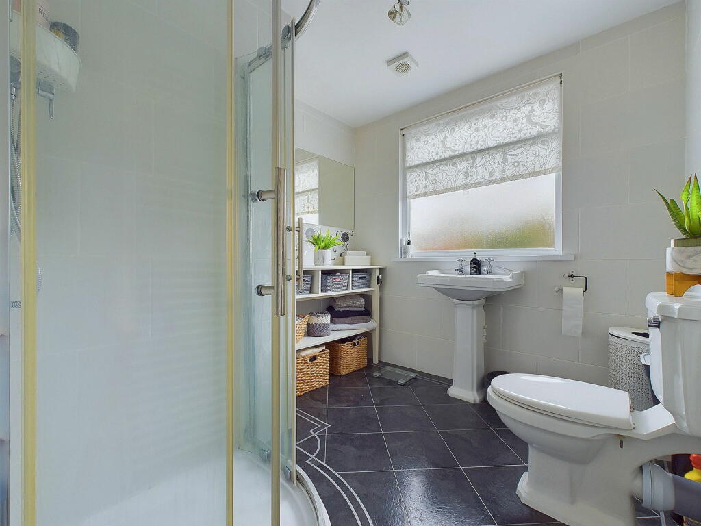 Additional image 12 of Greentrees Close, Lancing, BN15 9SX