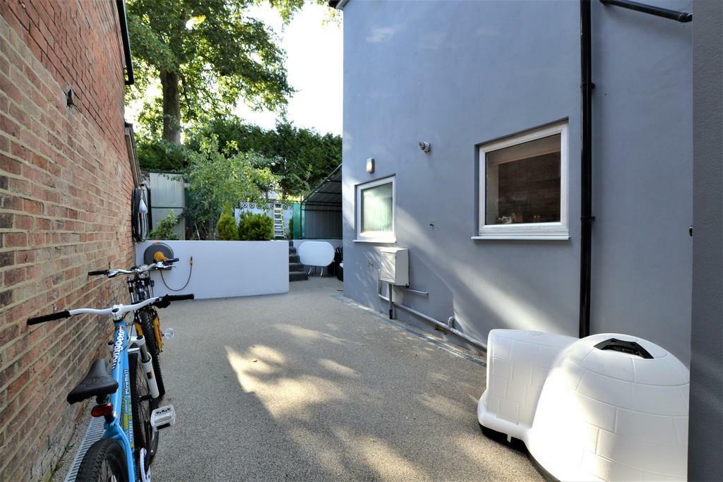 Additional image 17 of Cranbrook Road, Poole