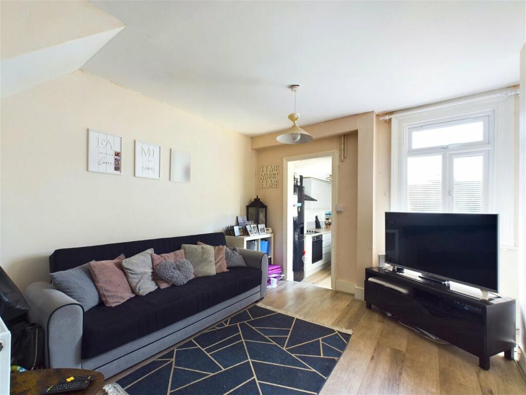 Additional image 9 of Cross Street, Worthing, BN11 1UP