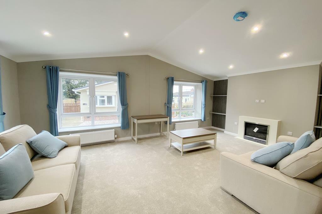 Additional image 8 of Oaktree Park, St Leonards, Ringwood