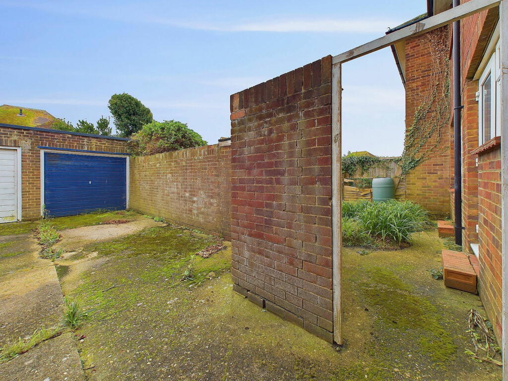 Additional image 13 of Aglaia Road, Worthing, BN11