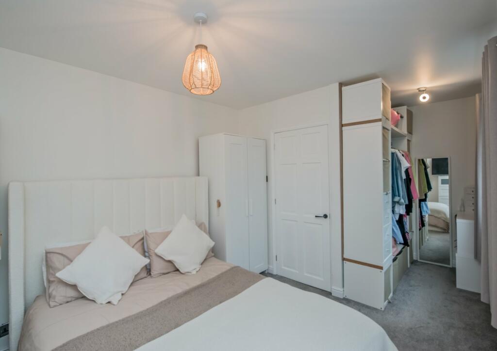 Additional image 17 of Whitechapel Road, Cleckheaton, BD19