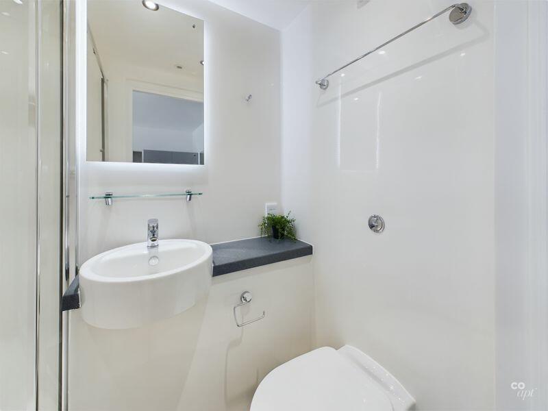 Additional image 4 of Holden Court- Deluxe Studio