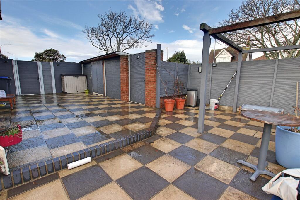 Additional image 12 of George V Avenue, Worthing, West Sussex, BN11