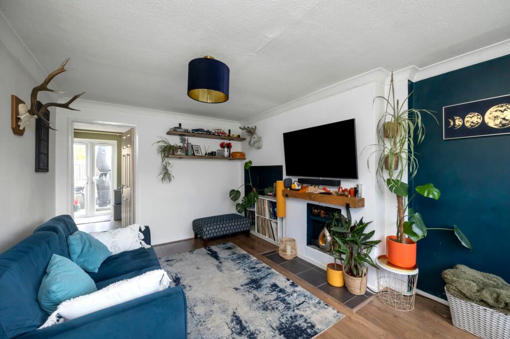 Additional image 6 of Priors Close, Upper Beeding, BN44