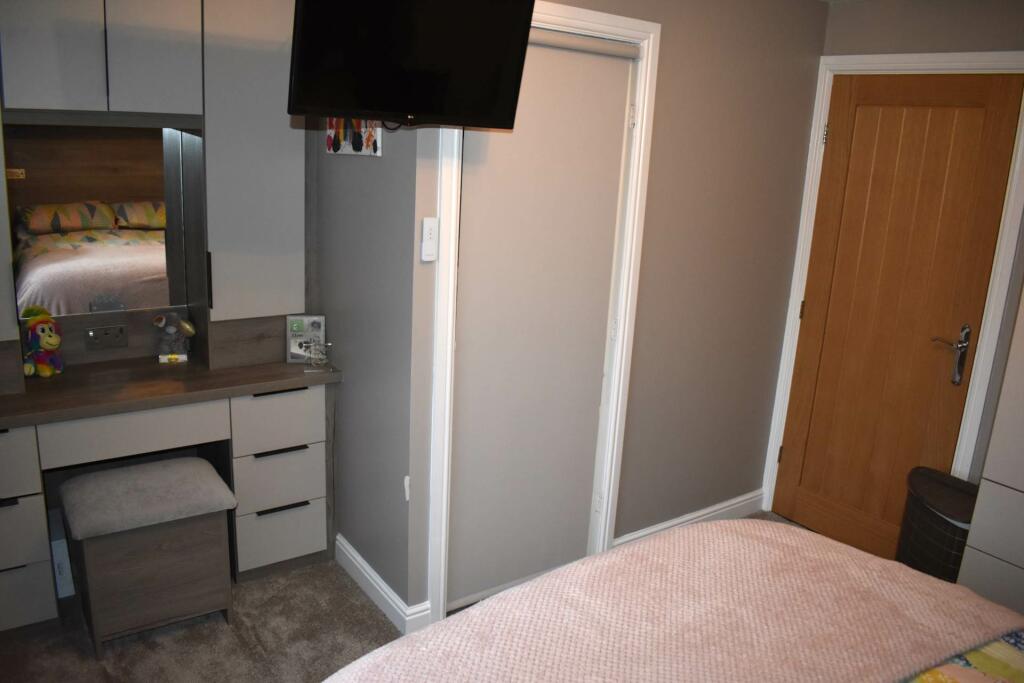 Additional image 14 of End Quasi-Semi - Ladymeadow Close, Bolton