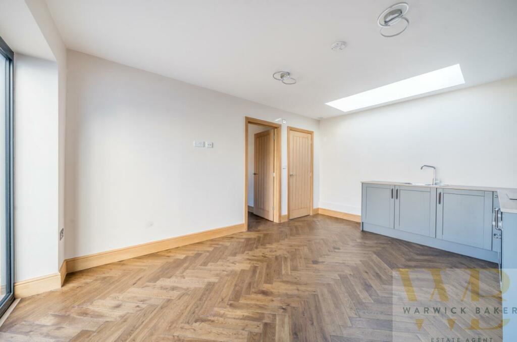 Additional image 5 of 35-37,High Street, Shoreham-By-Sea