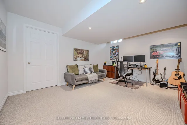 Additional image 29 of 5087 Forest Grove Cres