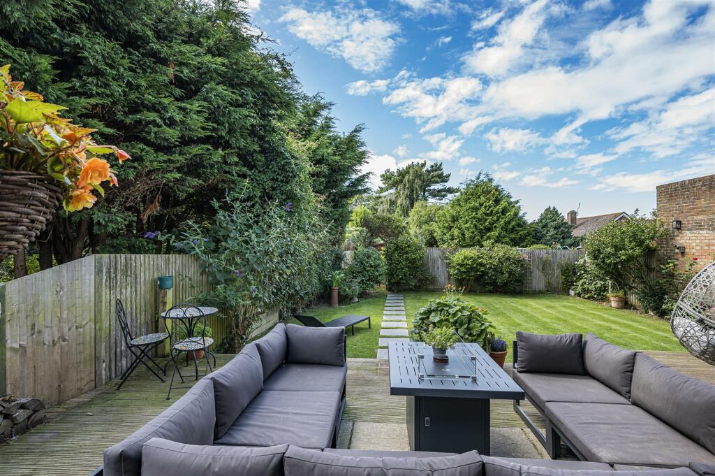 Additional image 18 of Newick Close, Seaford