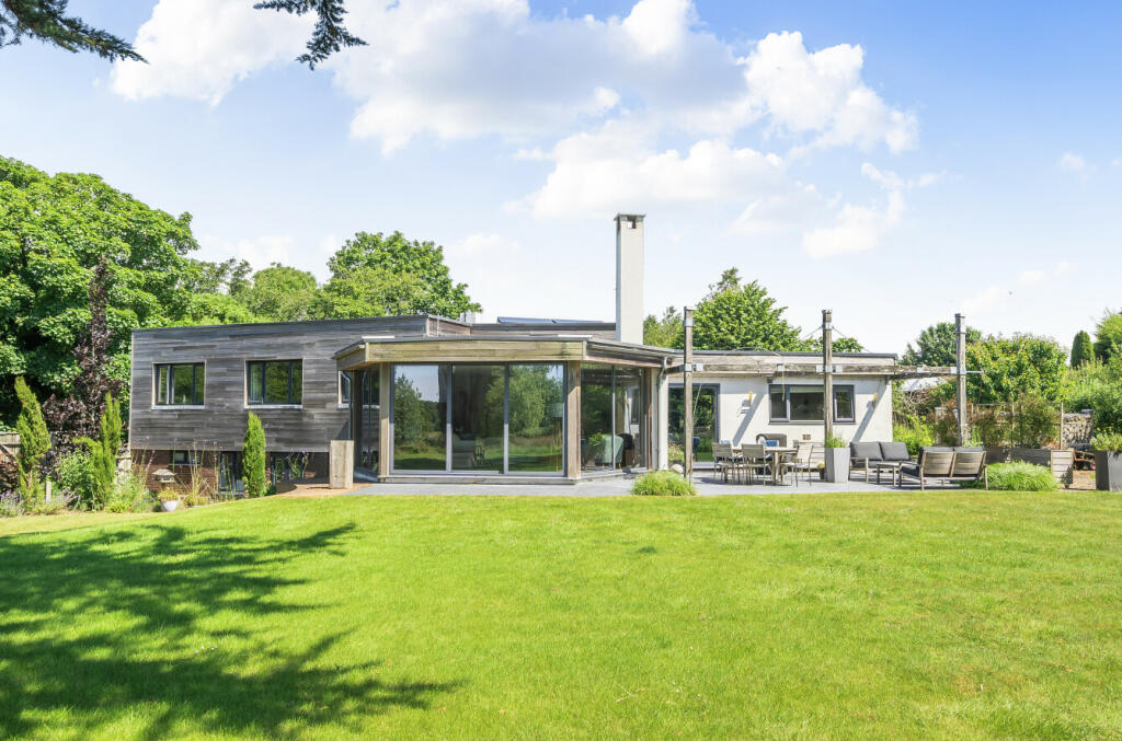 Additional image 22 of New Milton, Hampshire, BH25