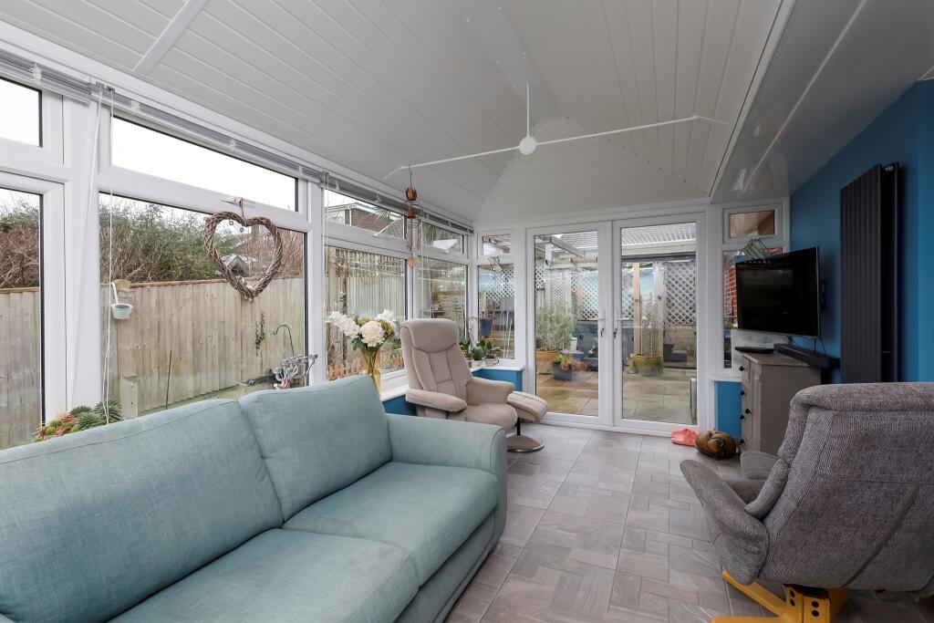 Additional image 11 of Rochford Way, Seaford