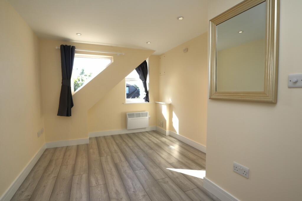 Additional image 12 of Insley Crescent, Broadstone, Dorset, BH18