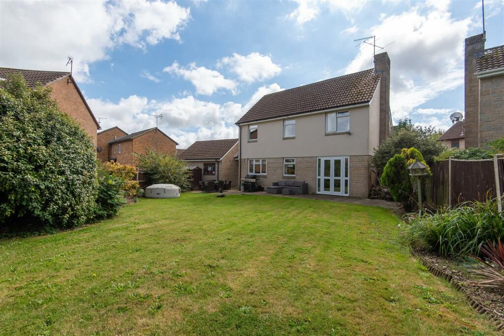 Additional image 26 of Farnefold Road, Steyning