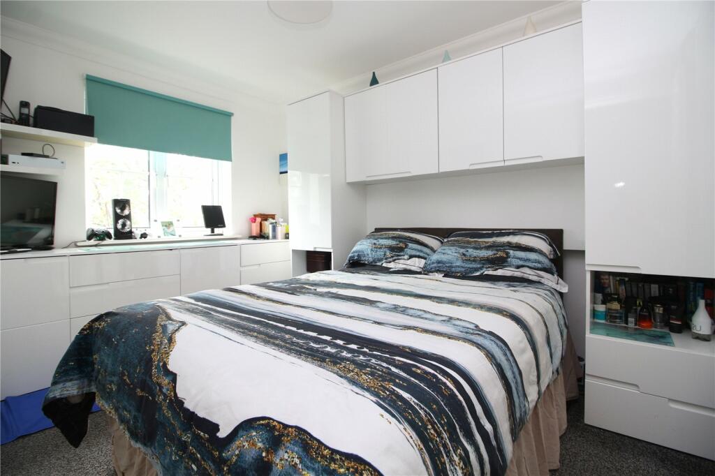 Additional image 5 of Earlswood Park, Ashley, New Milton, Hampshire, BH25