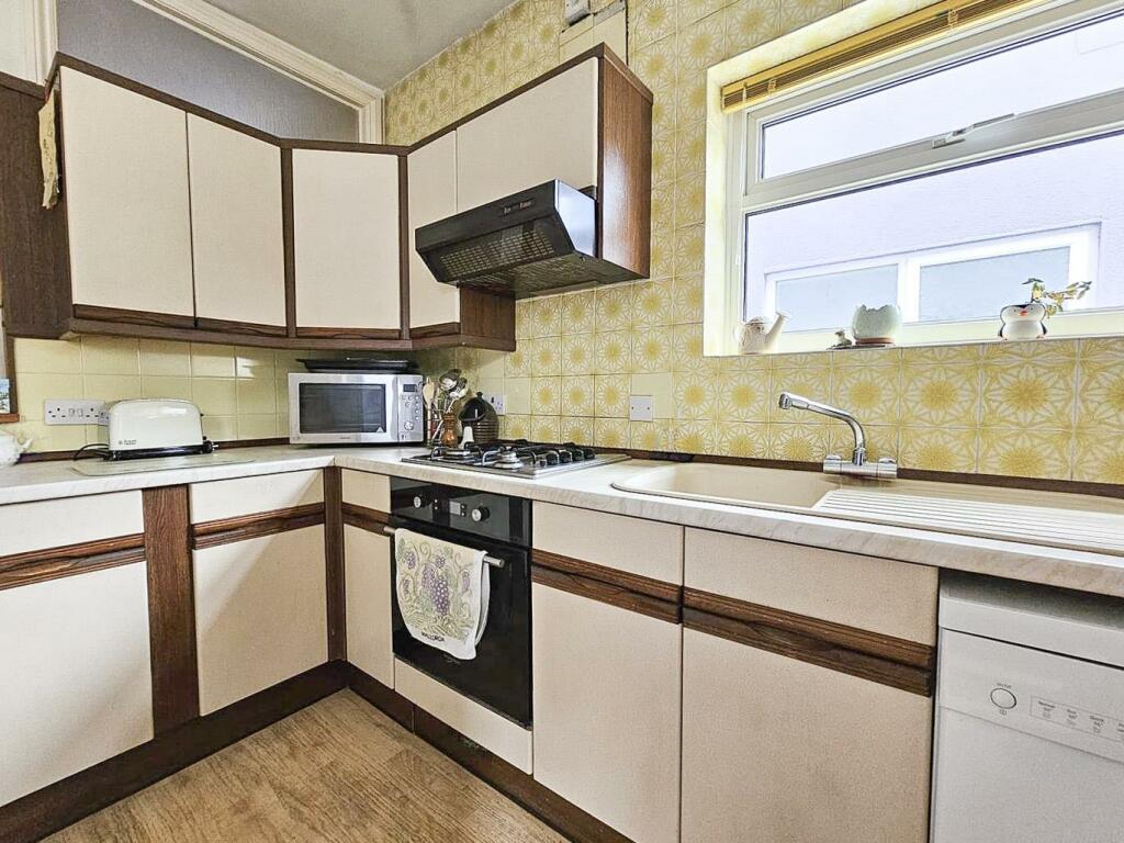 Additional image 16 of Latimer Road, Eastbourne, BN22 7JD