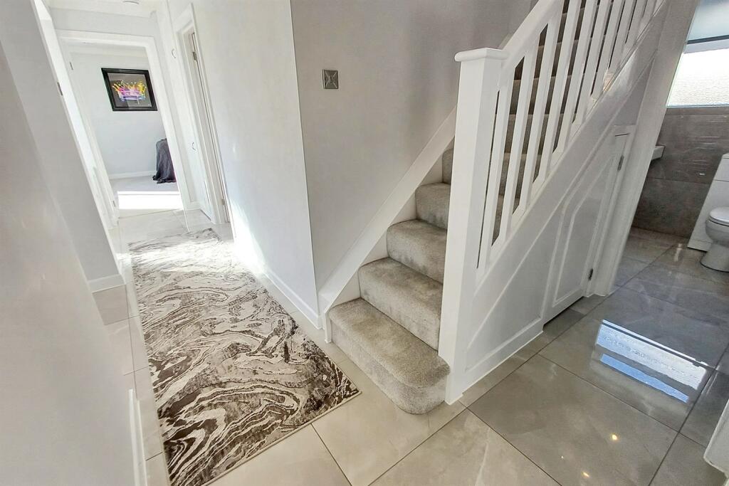 Additional image 18 of Verwood