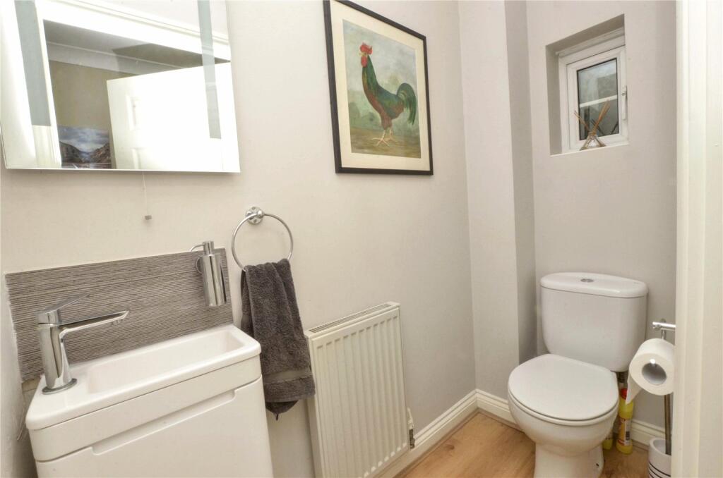 Additional image 11 of Cracklewood Close, West Moors, Ferndown, Dorset, BH22