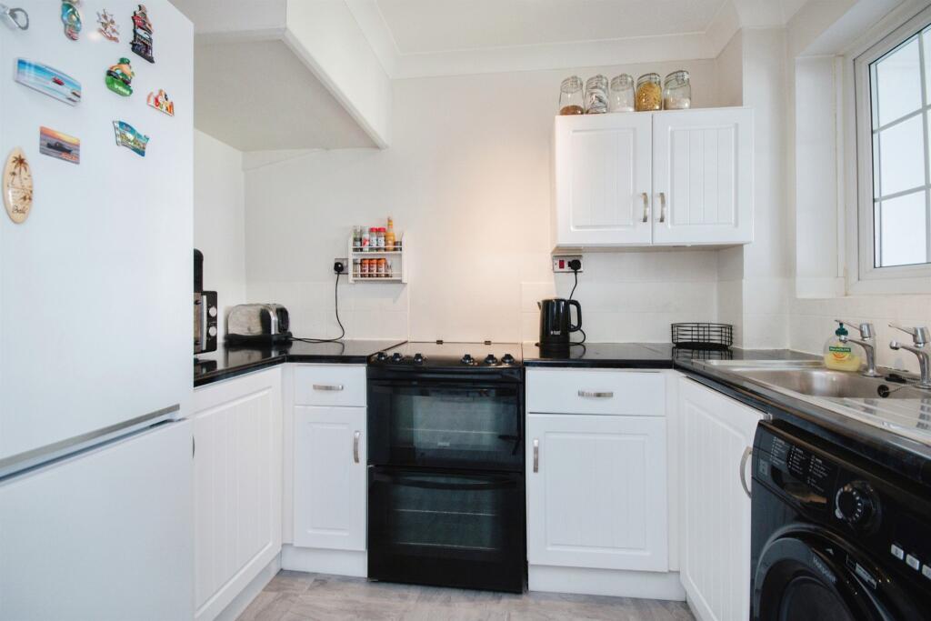 Additional image 4 of Owls Road, Verwood