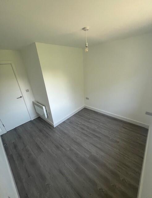 Additional image 10 of Bingley road