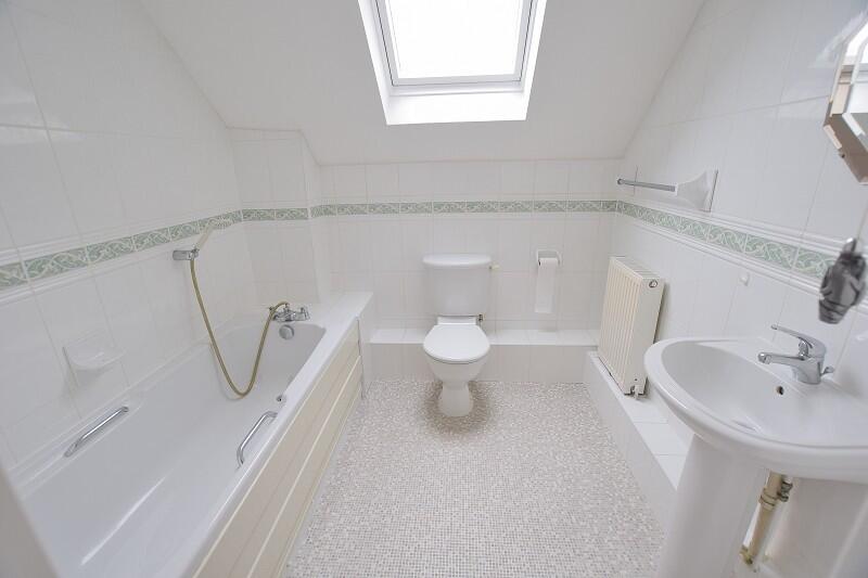 Additional image 11 of Station Road, New Milton, Hampshire. BH25 6LU