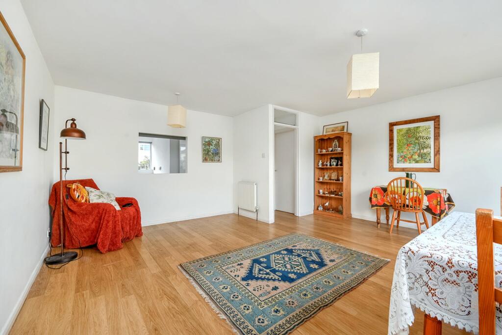Additional image 20 of Kings Crescent, Shoreham By Sea, BN43